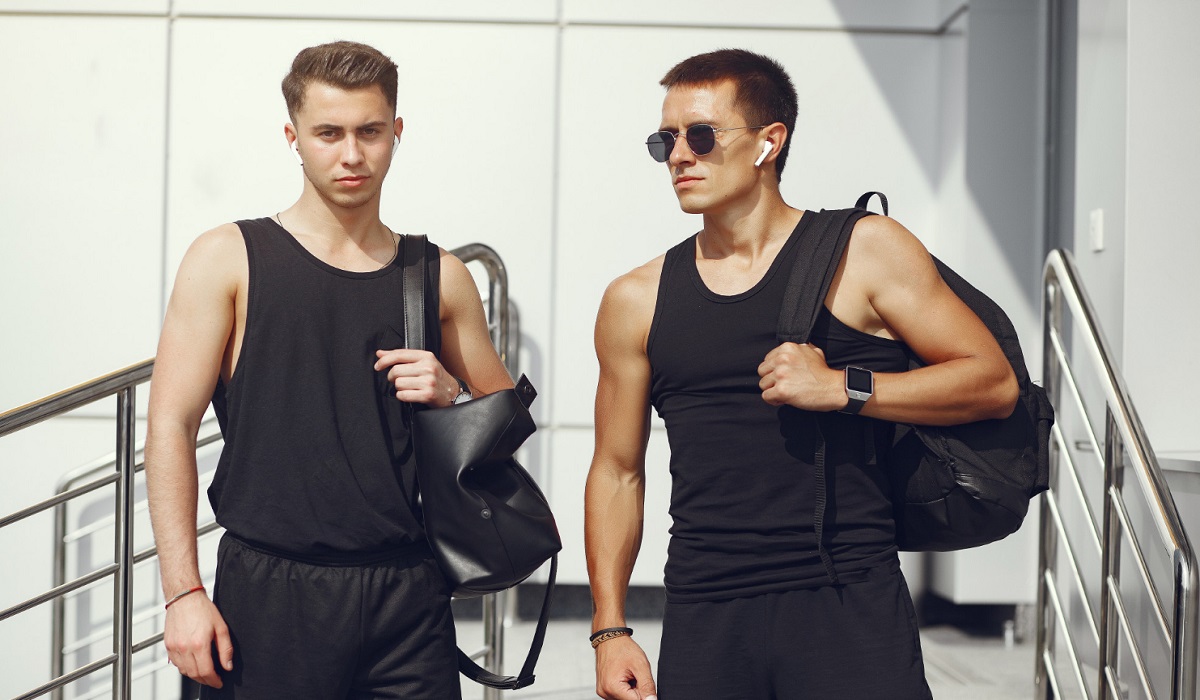 5 Inspirasi Outfit Gym Pria yang Trendi dan Minimalis, Simak Lengkapnya Disini