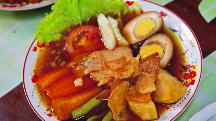 Daftar Rekomendasi Tempat Makan Selat Solo Paling Favorit, Cek Info Lengkapnya Berikut Ini