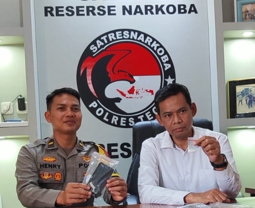 Tiga Pemuda Bawa Sabu, Tim Sat Resnarkoba Ringkus  dan Tahan di Polres Tegal