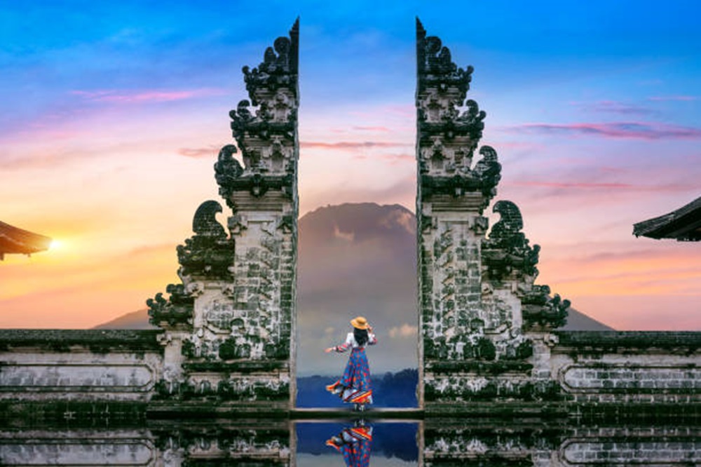 4 Rekomendasi Wisata Terbaru 2024 Paling Andalan di Bali: Pesona Keindahannya Berhasil Memikat Dunia!