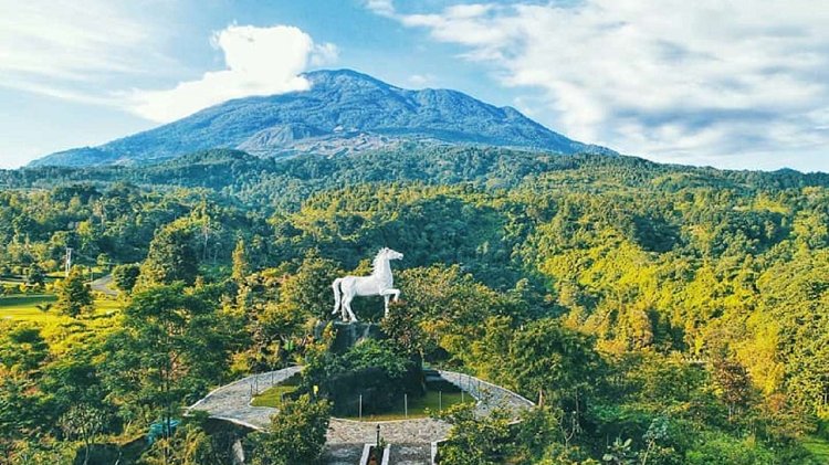 Objek Wisata Edukatif Kuningan Jawa Barat Cocok Untuk Liburan Sama Anak Berikut Info Lengkapnya