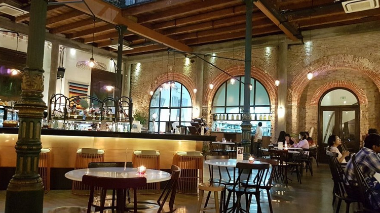 Wisata Kuliner Malam Semarang Paling Recommended jadi Tempat Cozy dengan Menu Lezat