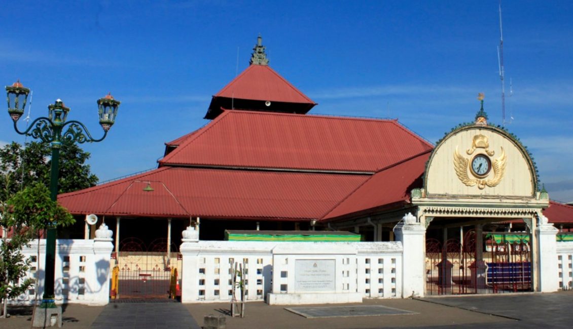 Berikut Rekomendasi Wisata Religi di Masjid Gedhe Keraton; Bangunan Indah Kaya Akan Cerita Sejarah Yogyakarta