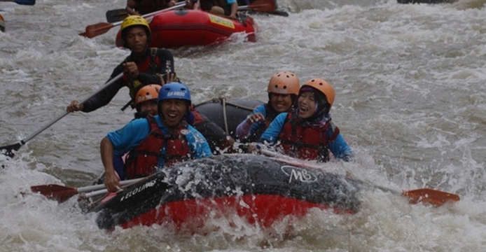 3 Tempat Rafting Semarang? Wisata Terbaru 2024 Paling Hits, Rekomendasi Untuk Liburan Keluarga dan Teman