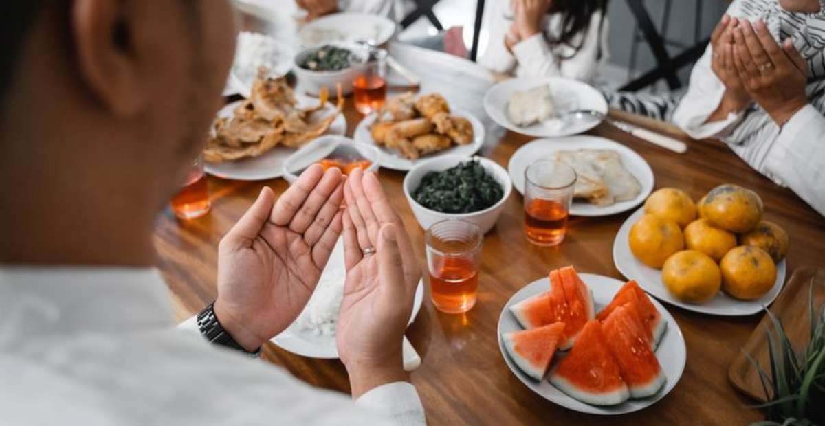 8 Menu Buka Puasa yang Aman untuk Penderita Asam Lambung, Apa Saja?