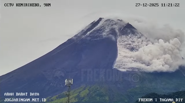 Awan Panas Guguran Merapi Luncur 2 Km ke Kali Krasak, Warga Diminta Waspada