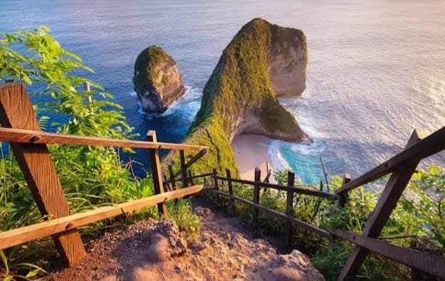 Temukan Keindahan Tersembunyi Kelingking Beach, Destinasi Wisata Terbaru 2024 Bali