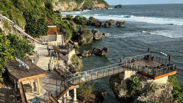 Perbukitan Gunungkidul Menarik Liburan Lebaran 2026 di On The Rock Jogja