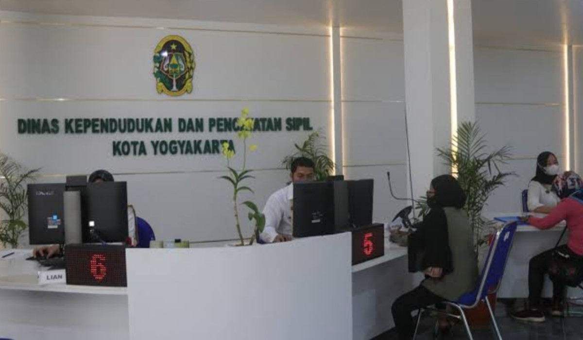 Komitmen Berikan Kemudahan, Disdukcapil Kota Yogyakarta Tetap Menerima Layanan Rekam KTP Saat Pilkada