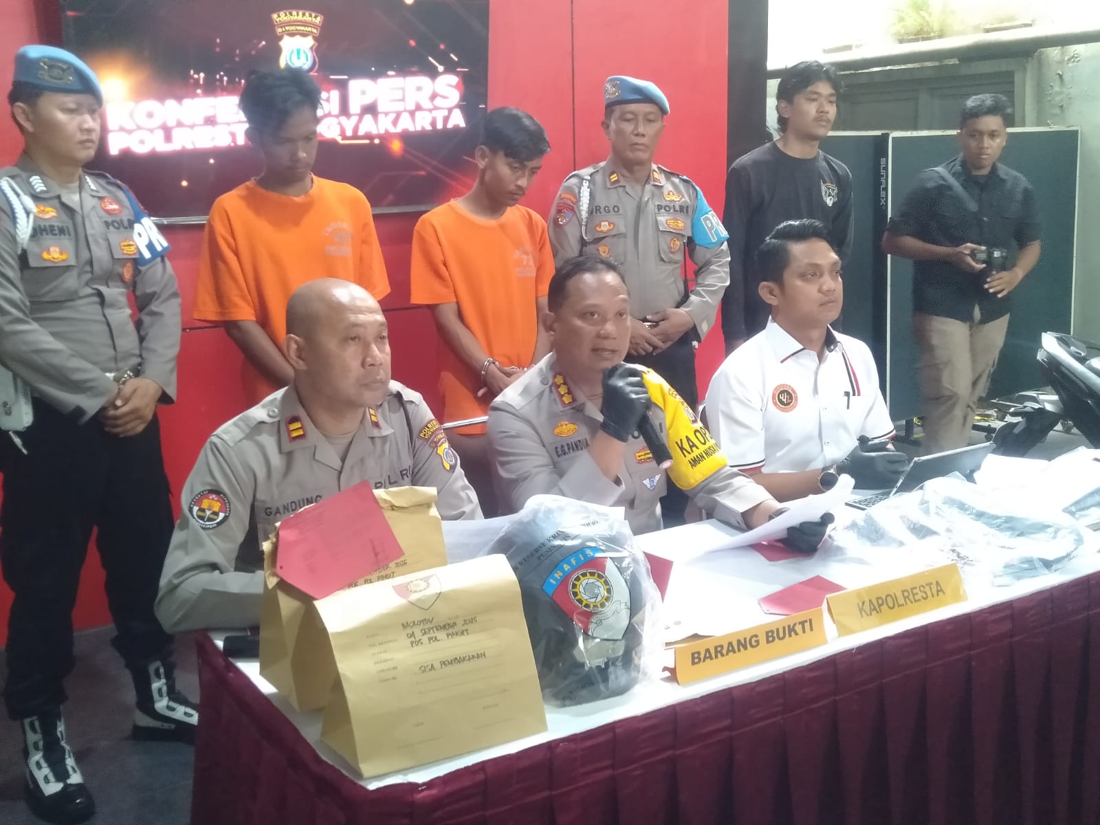 Dua Tersangka Pelempar Molotov di Sejumlah Pos Polisi Sleman dan Yogyakarta Ditangkap