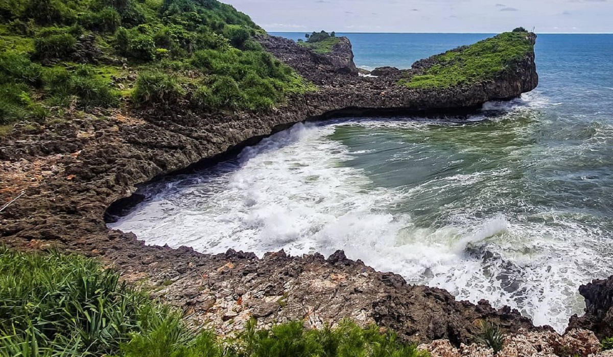 Dari Pantai hingga Bukit, Simak 5 Pilihan Wisata Terbaik Gunungkidul Jogja dengan Panorama Memukau