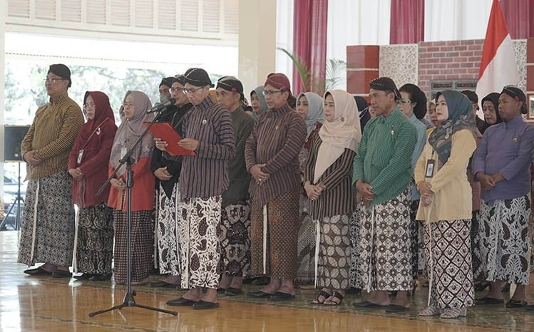 Baju Adat Jogja: Sejarah Singkat, Keunikan Hingga Fungsinya