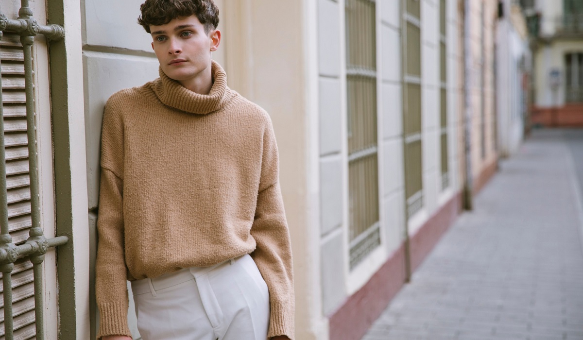 Stylish dan Tetap Membumi, Simak 7 Ide Outfit Earth Tone yang Menarik untuk Para Pria