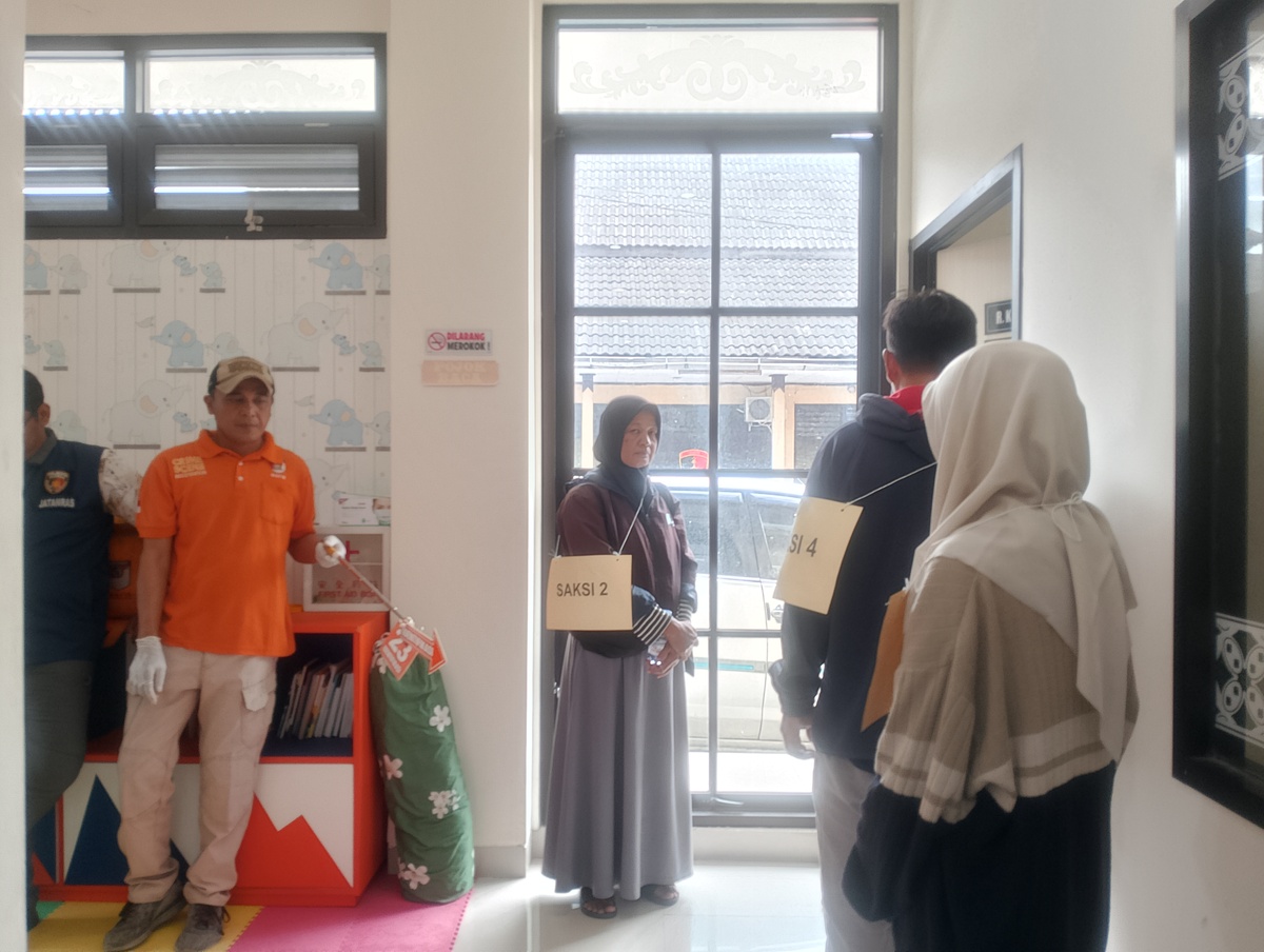 Rekonstruksi 23 Adegan Ungkap Pacar Habisi Rosita di Sleman