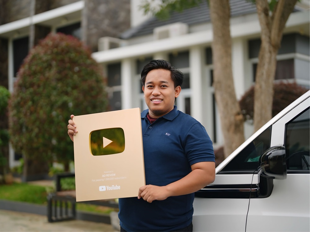 YouTube Shopping Affiliates Bantu Pengguna Belanja Gadget Impian di Tahun Baru dengan Lebih Mudah! 