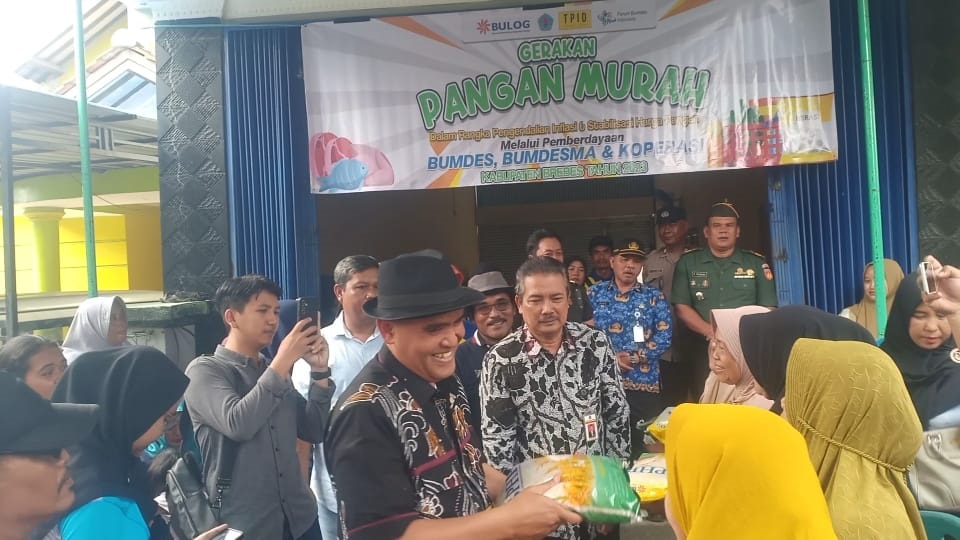 Harga Beras Masih Rp 13 Ribu per Kg, Bulog Alokasikan 10 Ton/Hari untuk Masyarakat