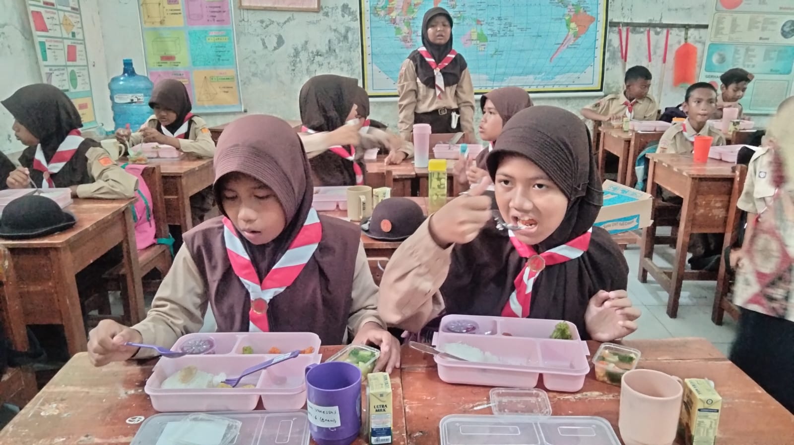 Evaluasi Program Makan Bergizi Gratis di 12 Sekolah, Dinkes Brebes Berikan Catatan Perbaikan