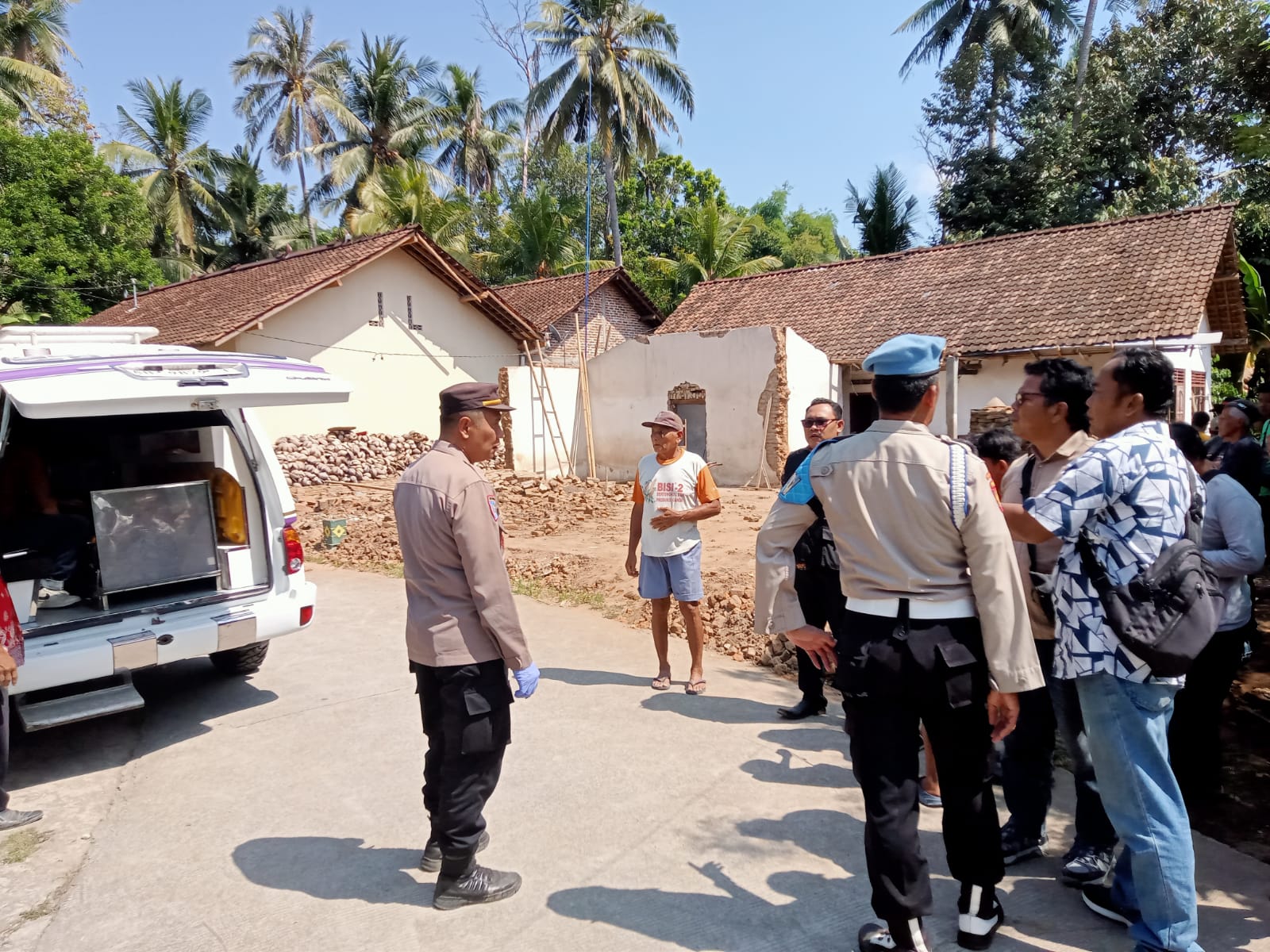  Pekerja Bangunan Tewas Tertimpa Tembok Roboh Saat Bongkar Rumah di Godean Sleman