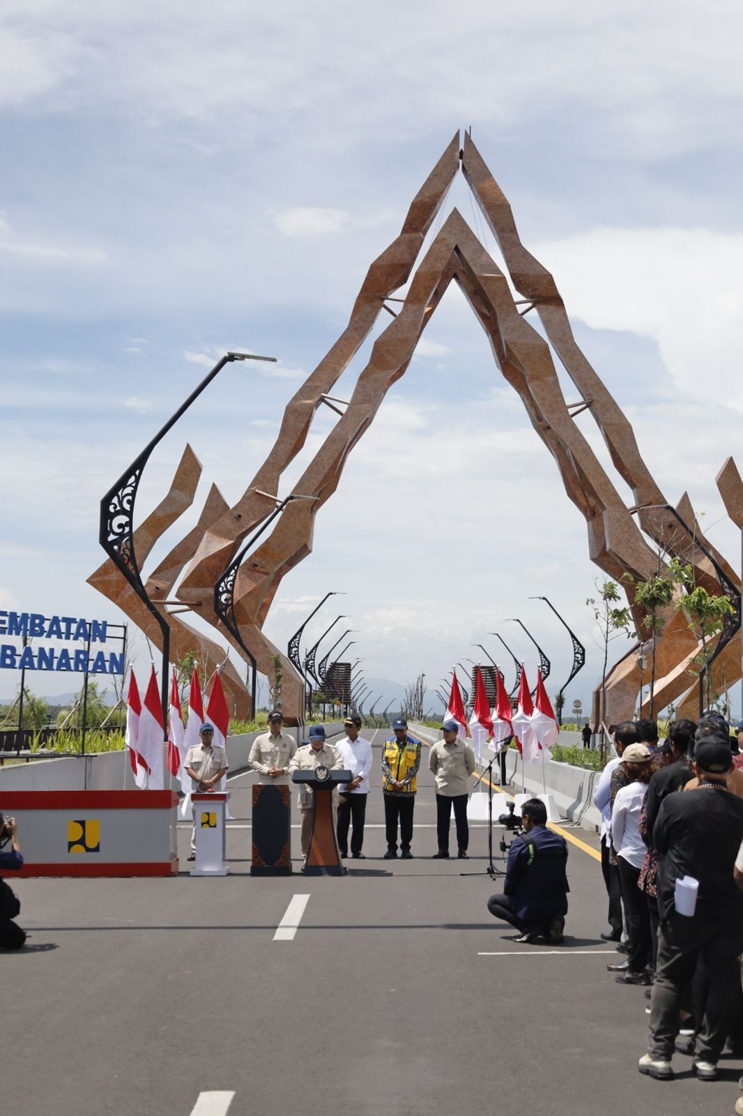 Presiden Prabowo Tegaskan Pariwisata Penyumbang Devisa, Jembatan Kabanaran Buka Peluang Baru