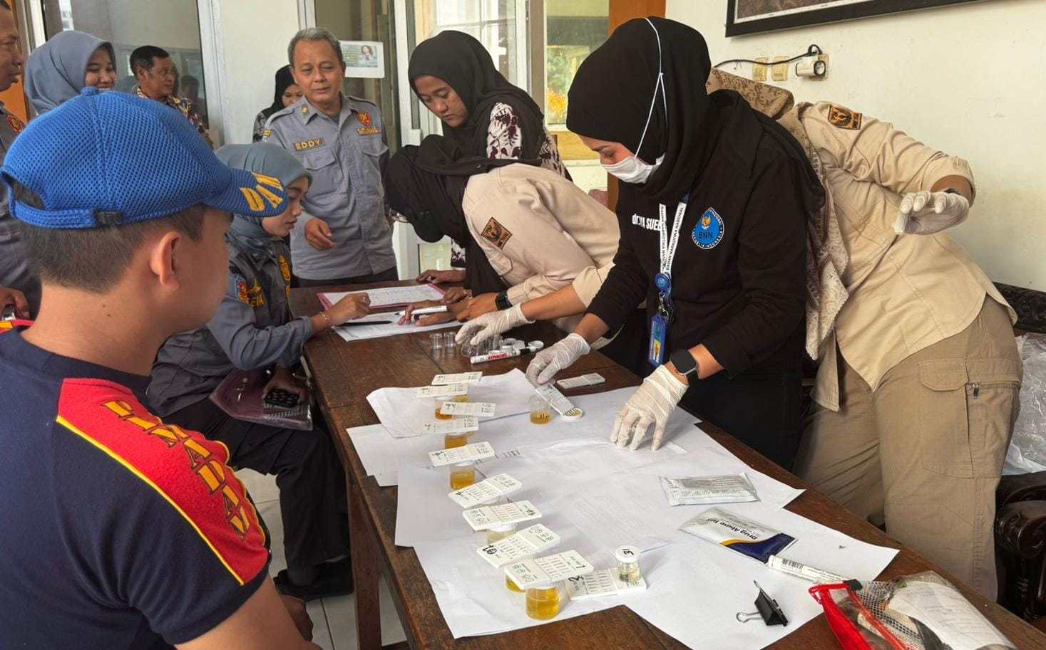 BNNK Tegal dan Bakesbangpol Brebes Gelar Tes Urine 60 Personel Satpol PP dan Damkar, Ini Hasilnya