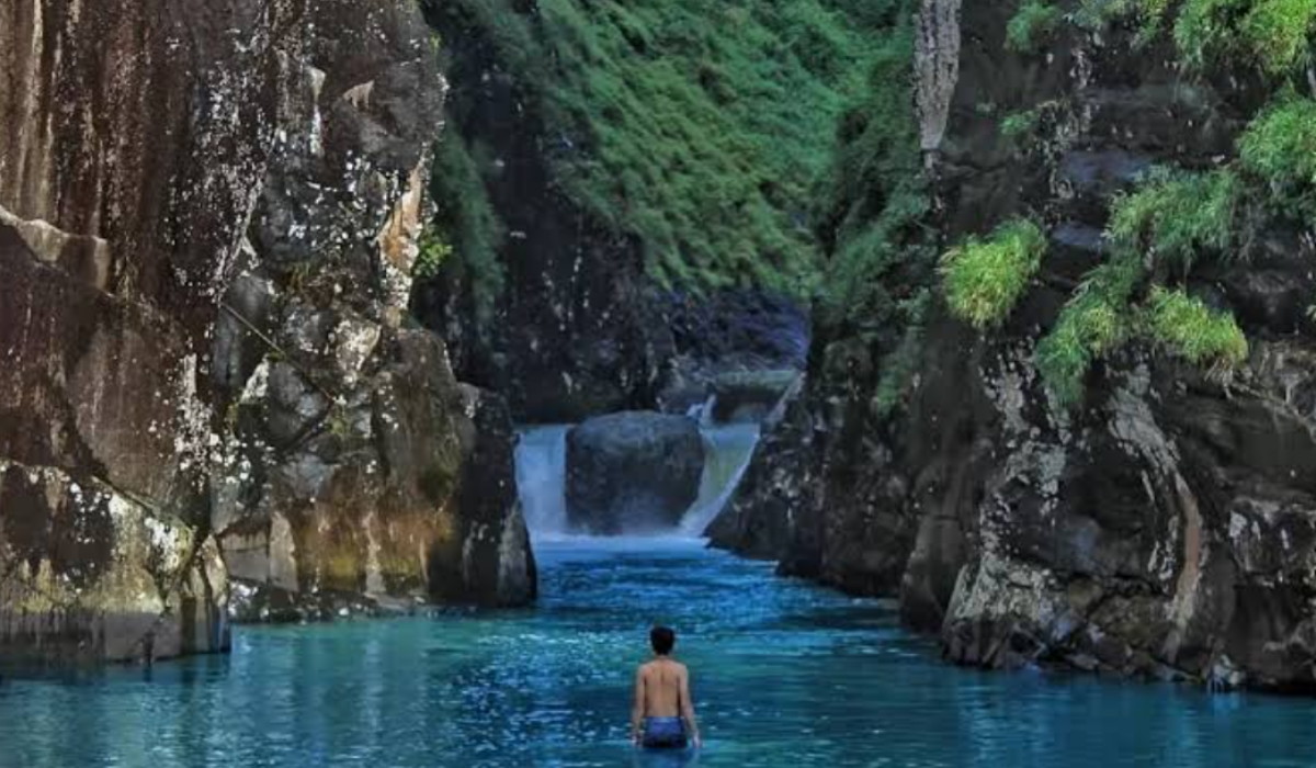 Wisata Terbaru 2024 Leuwi Tonjong Garut: Lubuk Dangkal Alami Serta Mempesona