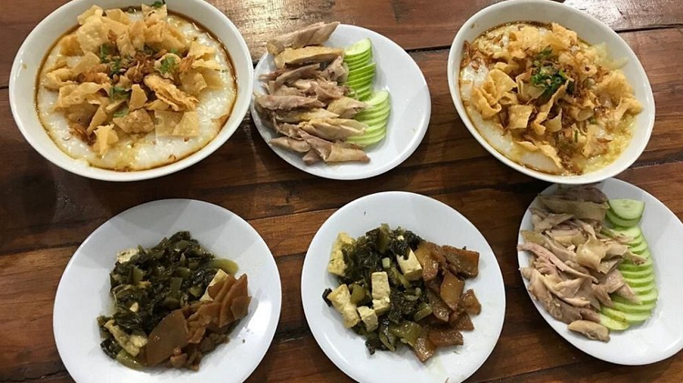 Menjelajahi Rasa di Pagi Hari, Ini Destinasi Sarapan Paling Ikonik di Sukabumi