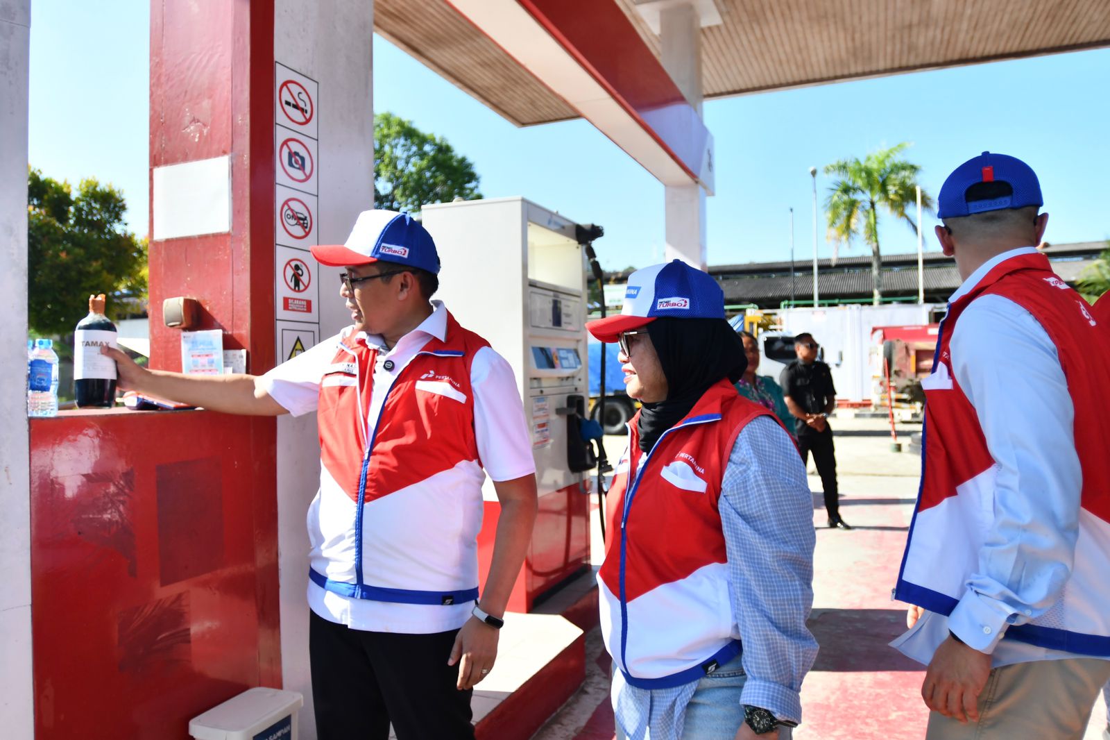 Komisaris Pertamina Cek Distribusi  BBM dan LPG di Sorong, Pastikan Pasokan Terjaga