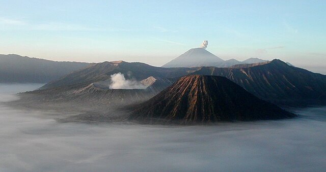 Wajib Masuk Bucket List Liburanmu! Ini Dia Destinasi Wisata Terbaru 2024 di Probolinggo