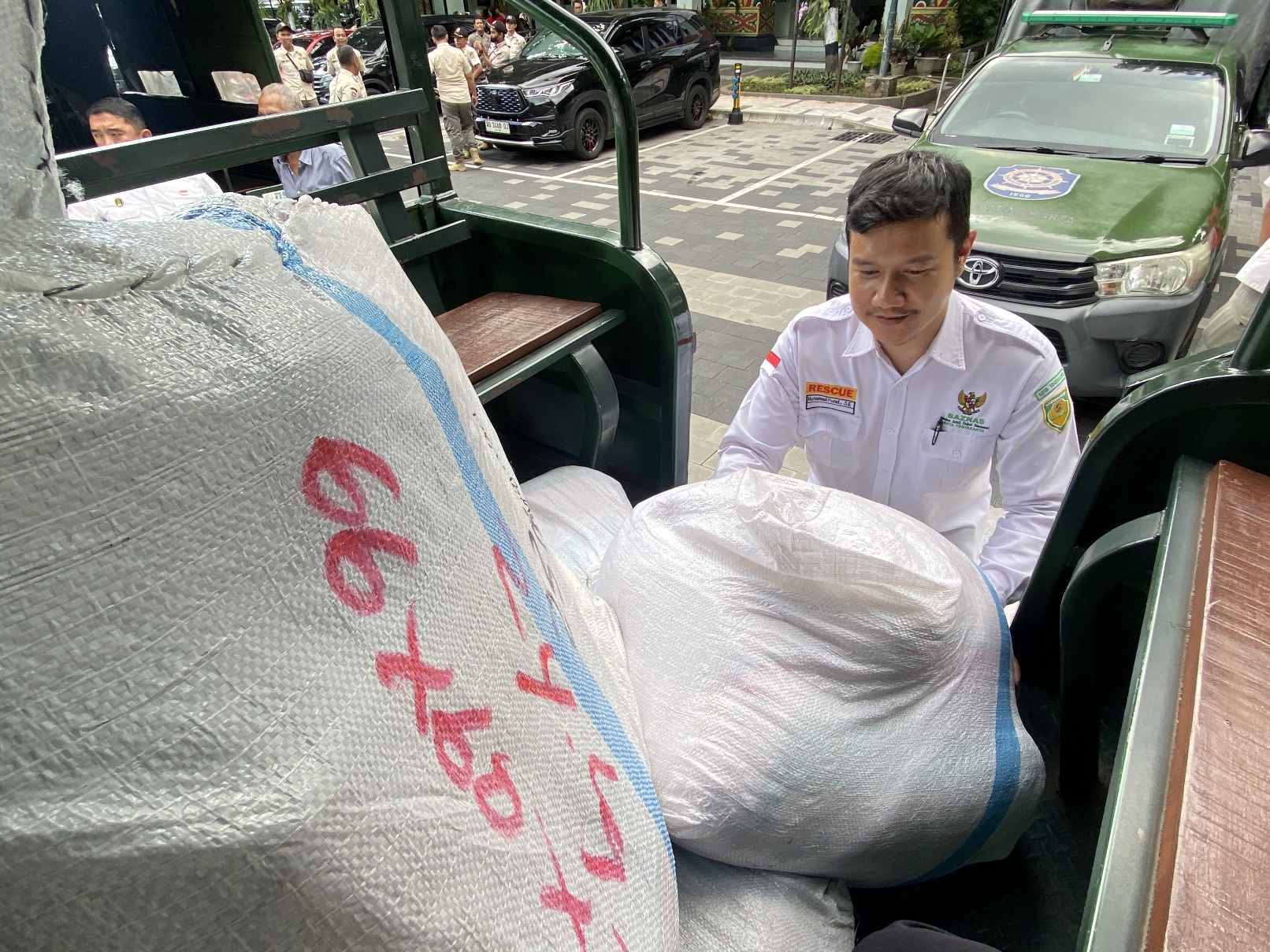 Solidaritas Jogja, 25 Koli Bantuan Dikirim untuk Warga Terdampak Bencana di Sumatra