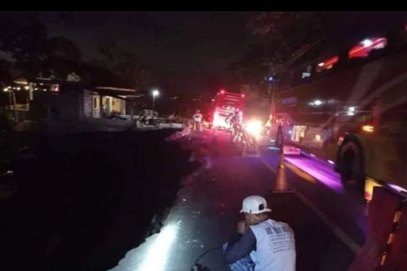 Jalan Jogja-Wonosari Sempat Tak Bisa Dilintasi Karena Ambles, Ini Jalur Alternatif ke Gunungkidul 