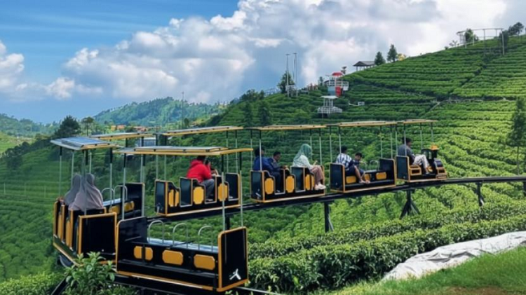 Kafe Hits Dekat Kemuning Sky Hills Karanganyar Paling Instagramable jadi Tempat Nongkrong Cozy 