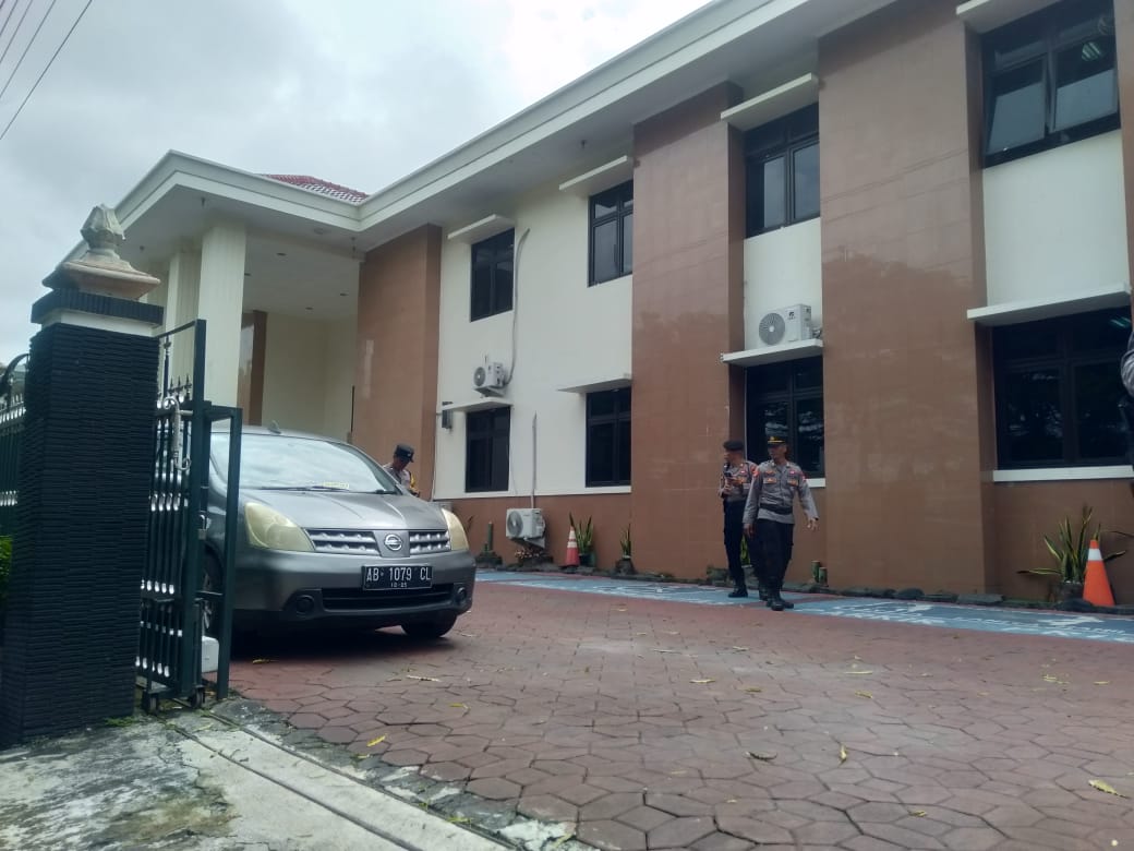 Tergugat Tak Hadir, Sidang Gugatan Praperadilan Keluarga Suciati Saliman Ditunda