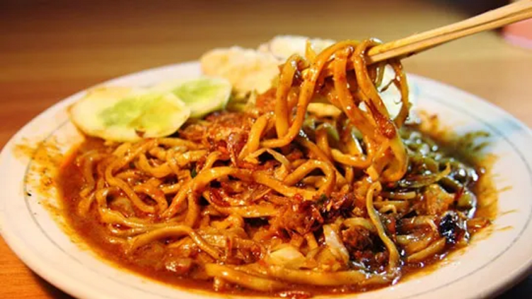 Daftar Destinasi Kuliner Siang di Tanah Abang Mulai Dari yang Legendaris Sampai Estetik