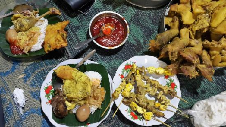 Jelajah Kuliner Malam Legendaris di Semarang Paling Hits yang Bikin Ketagihan 