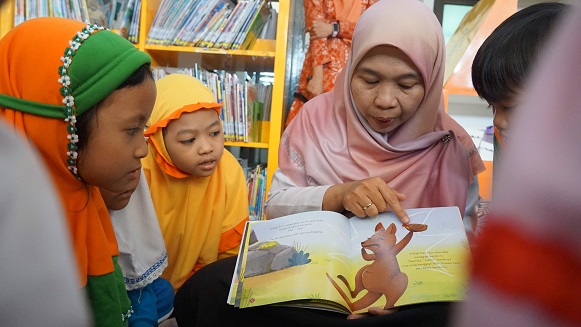 Puluhan Anak Ikuti Kegiatan Literasi Sejak Dini di Perpustakaan Anak Yogyakarta