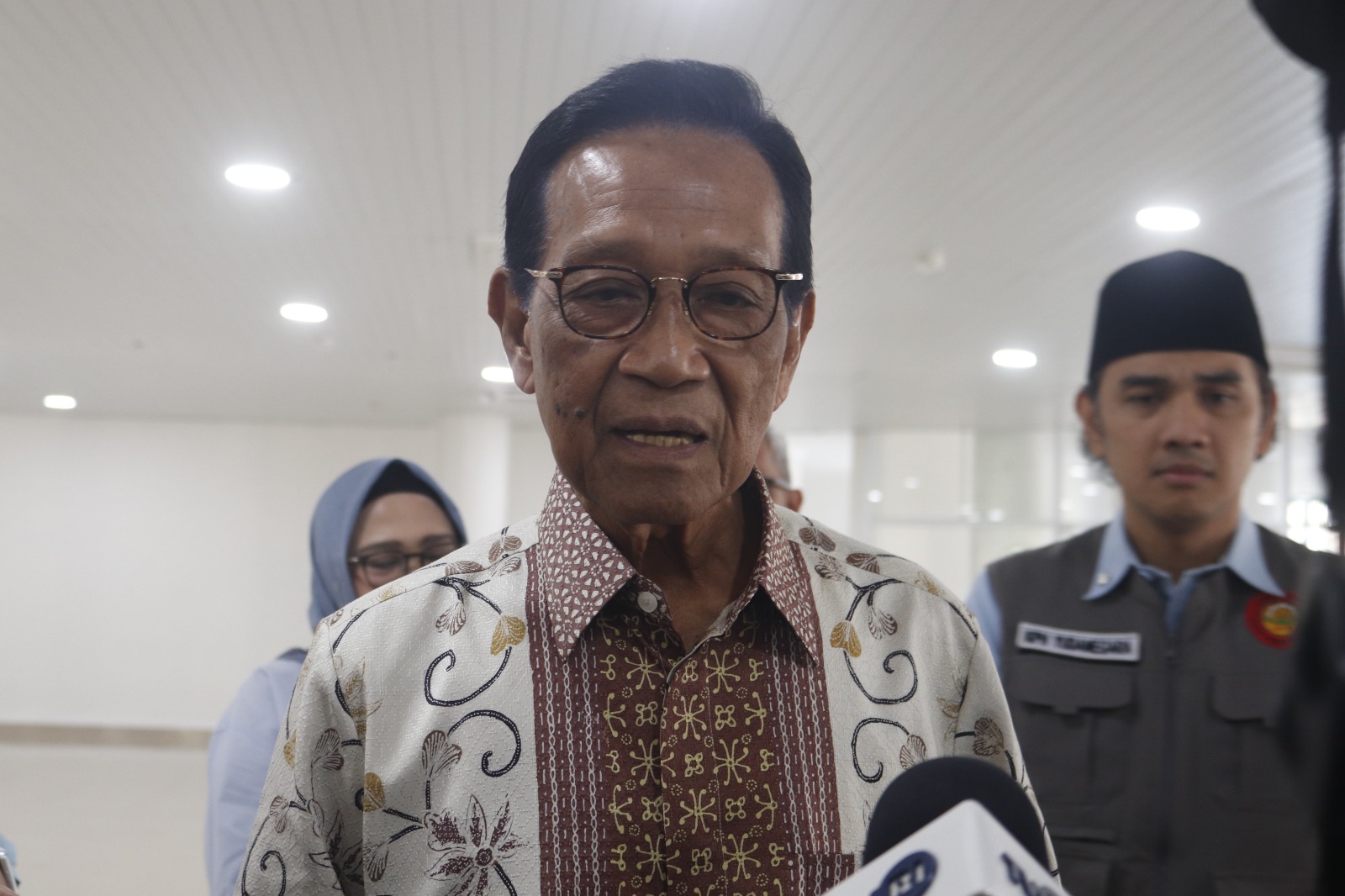 Lurah se-DIY Dikumpulkan, Sri Sultan Ingatkan Transparansi Dana Desa dan Bahaya Korupsi