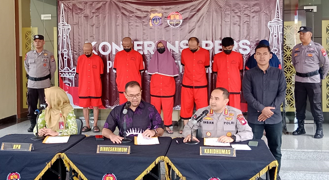 Enam Tersangka Kasus Mafia Tanah Mbah Tupon Diserahkan ke Kejati DIY