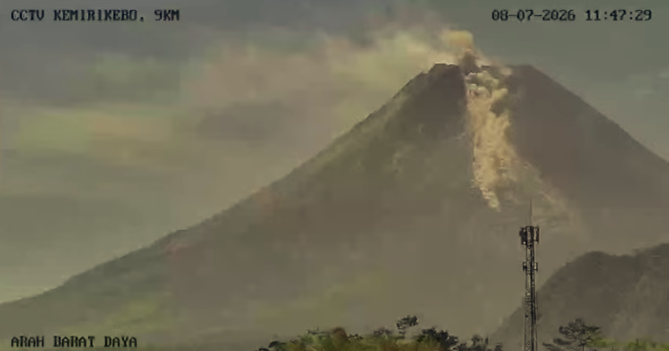 Merapi Kembali Keluarkan Awan Panas Guguran, Jarak Luncur Capai 2.000 Meter