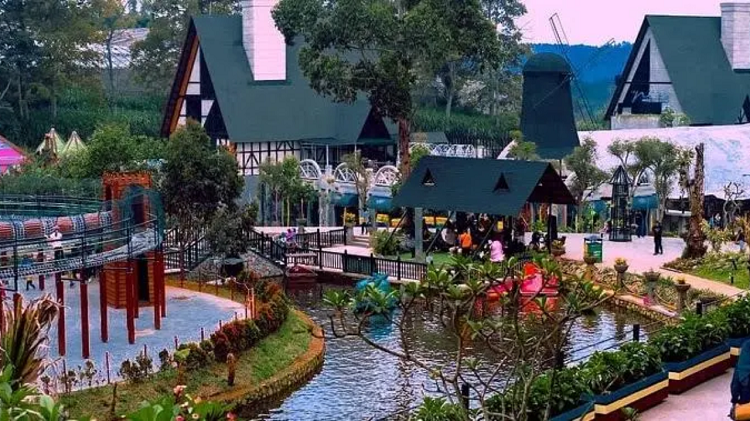 Destinasi Teratas di Bandung Paling Ramai Selama Periode Nataru 2025, Simak Informasi Selengkapnya Berikut Ini