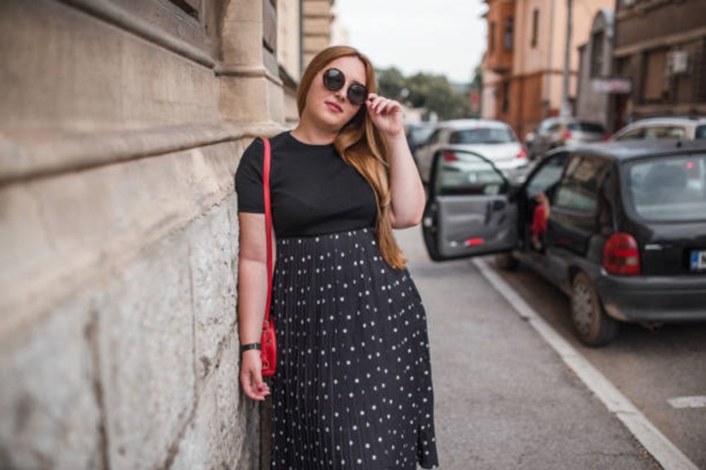 Nyaman dan Mampu Tingkatkan Percaya Diri, Berikut 7 Inspirasi Outfit untuk Bodi Plus Size