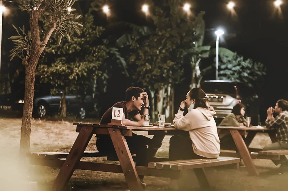 Rekomendasi Tempat Makan View Kereta Api Di Jogja, Hadirkan Nuansa Unik dan Berbeda