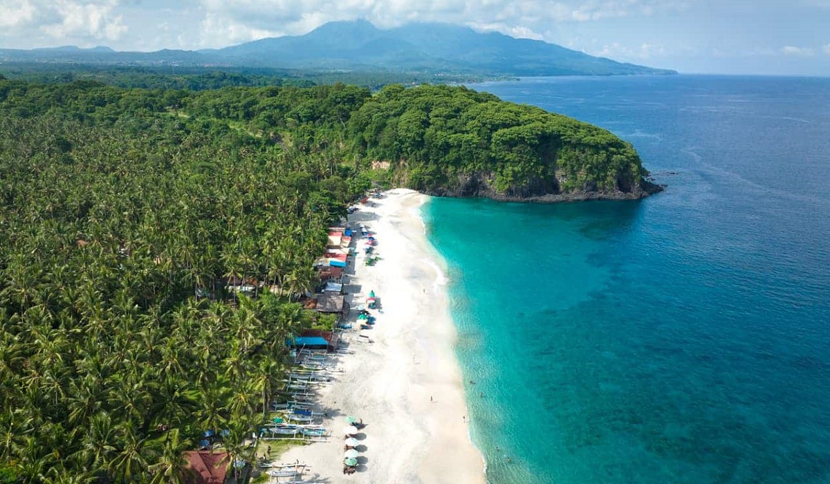 Tawarkan Ketenangan di Akhir Pekan, Simak Daya Tarik Wisata Pantai Virgin di Bali