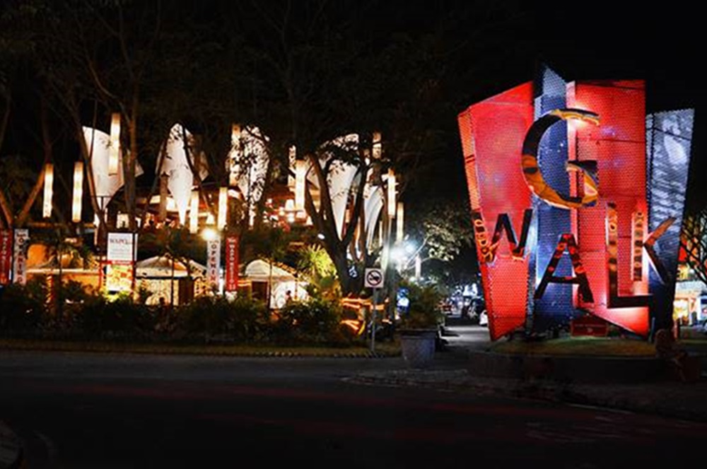 9 Spot Wisata Malam Surabaya Paling Menarik, Pesonanya Dijamin Bikin Lupa Pulang