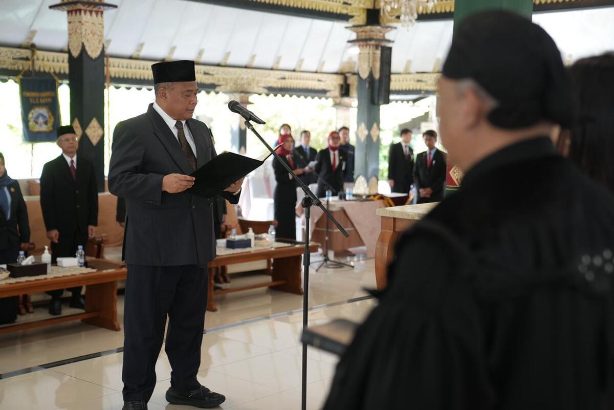 Bupati Sleman Lantik 83 Pejabat Baru, Tegaskan Integritas dan Birokrasi Profesional
