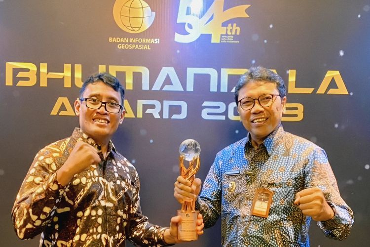 Kategori Pemanfaatan Informasi Geospasial, Pemda DIY Raih 2 Penghargaan Bhumandala Award