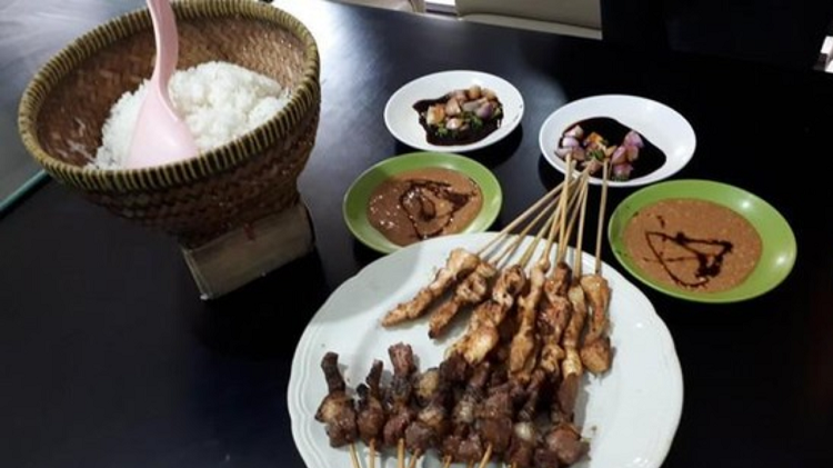 Rekomendasi Destinasi Kuliner Sate Legendaris di Kota Kembang, Berikut Informasi Selengkapnya