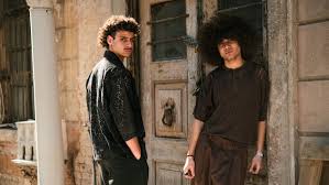 Inspirasi Gaya Outfit Pria Hangout Yang Keren Maksimal, Yang Pasti Nyaman Stylish Untuk Harian