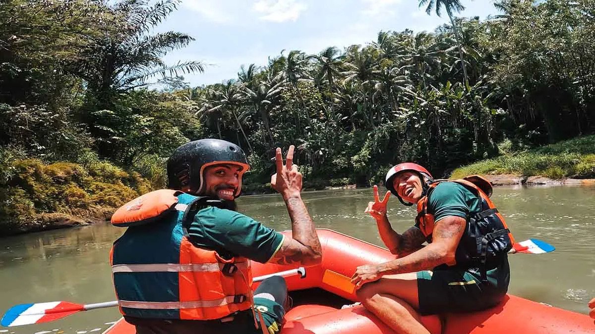 Skuad PSS Sleman Menggelar Outbound di Magelang untuk Asah Chemistry 