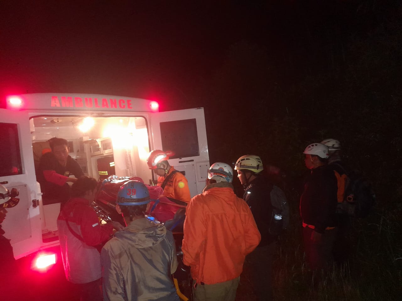 Dua Peserta Diklatsar Muhammadiyah Dievakuasi di Lereng Merapi Akibat Kelelahan