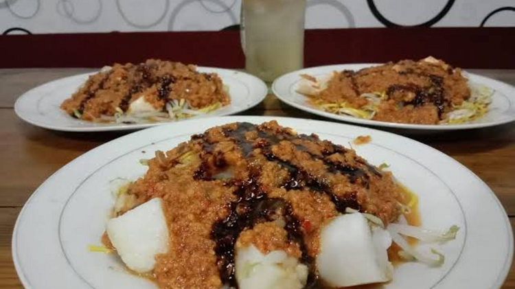 Wisata Kuliner Kaki Lima Legendaris Nusantara Dekat Stasiun Bogor, Berikut Informasi Selengkapnya
